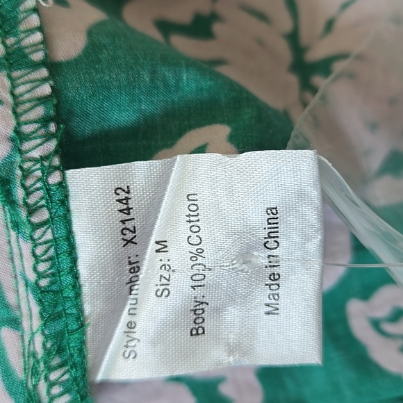 XiRENA Aurie 100% Cotton Puff Sleeve Mini Dress Pockets Size Medium New No Tag - Picture 16 of 16